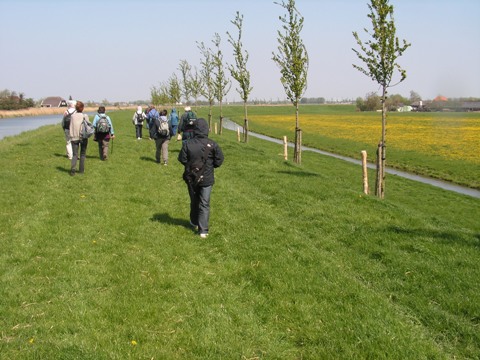 Vertrek over de dijk langs de ringvaart van de Beemster